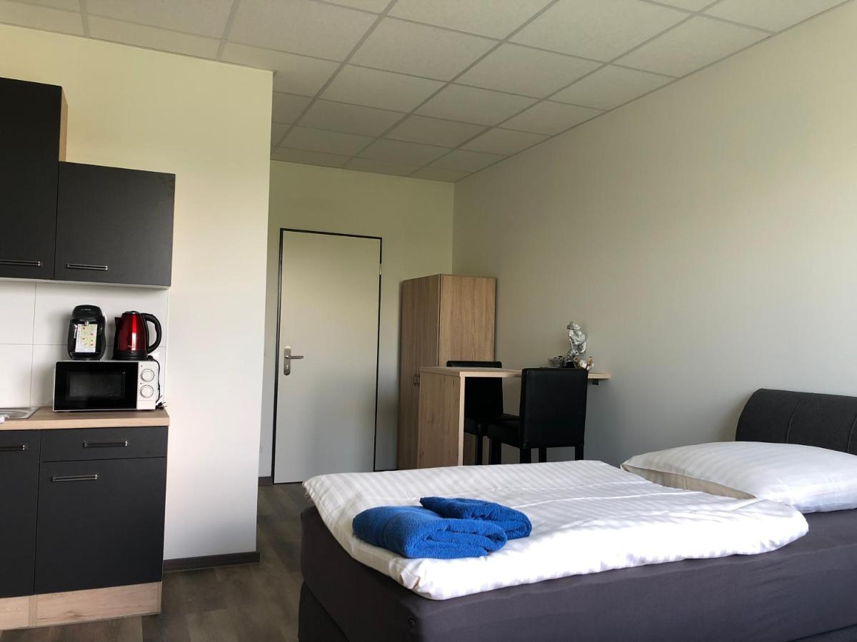 Pension Gaestehaus Kautz Karlsruhe Kültér fotó